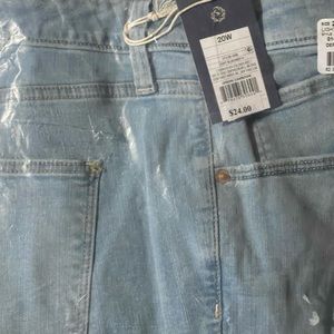 Jeans!! Jeans!! Jeans!!Perfect Fit light blue jeans. Size 20